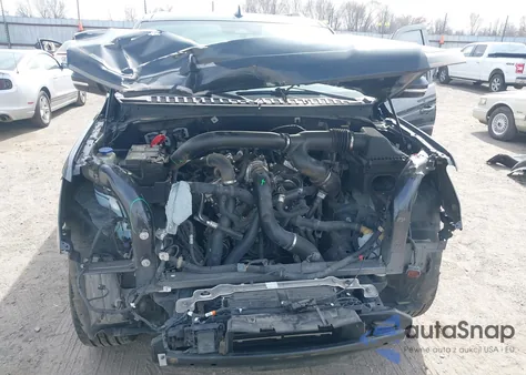 2022 Ford Expedition Xlt z USA, uszkodzony, nr VIN 1FMJU1HT0NEA45801